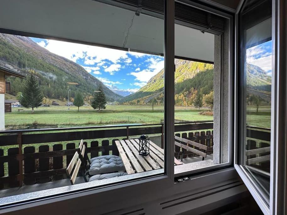 Alpine Magic For The Whole Family Near Zermatt With Parking! Apartment Tasch Exterior photo